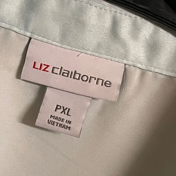 NWT Liz Claiborne Green Ombree Satin Sleeveless Blouse Sz XL petite - Picture 5 of 6